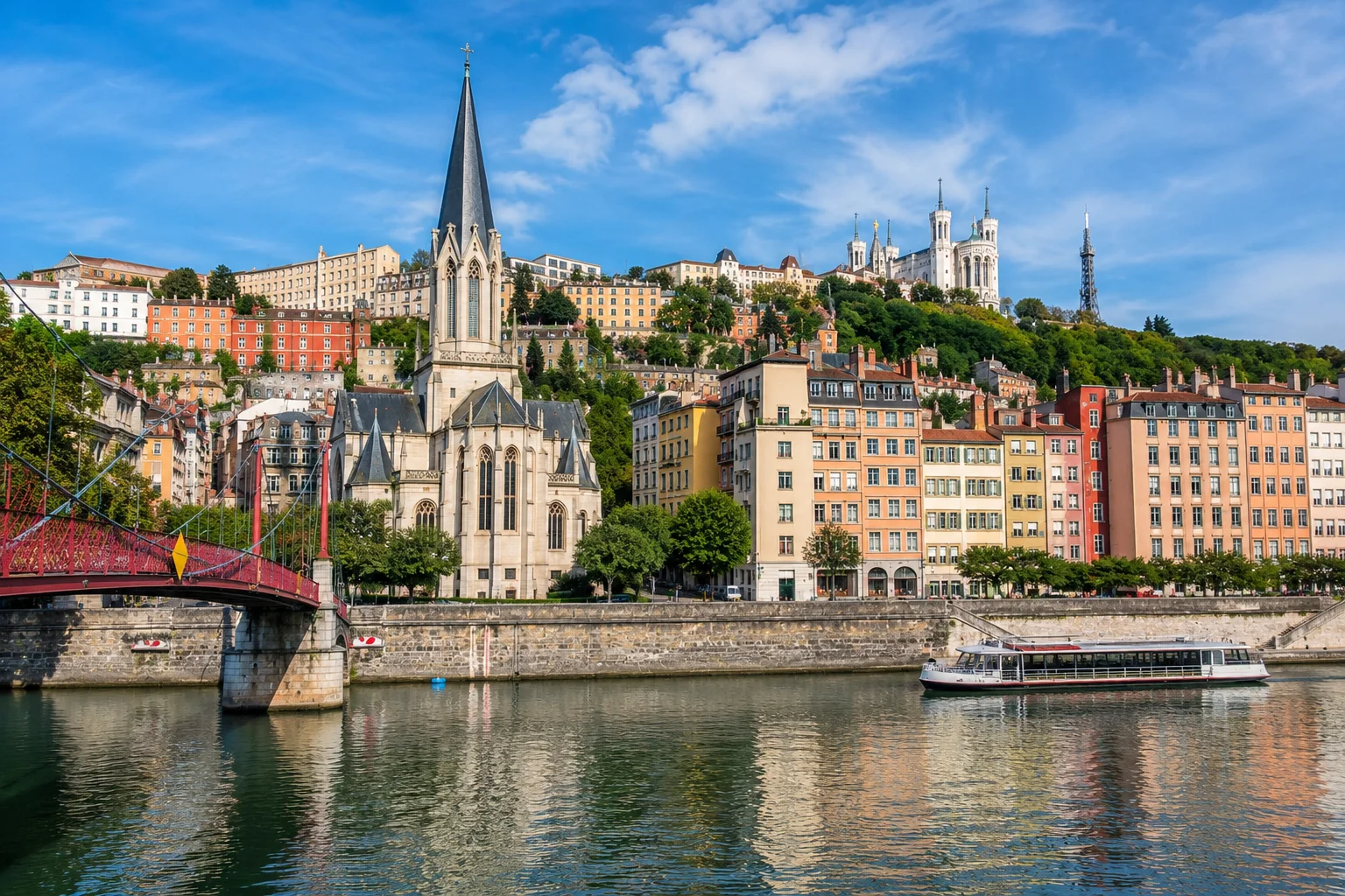 Autocar avec chauffeur à Lyon
